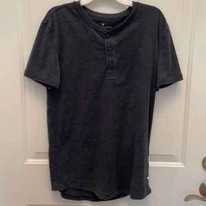 American Eagle Tshirt